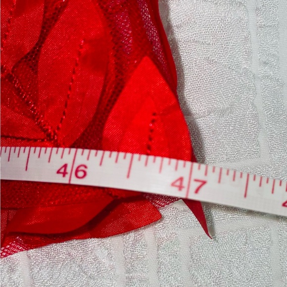 Anthropologie | Sunday in Brooklyn | Midi Skirt | Red | NWT | 3D Petal w Lining - Picture 14 of 16